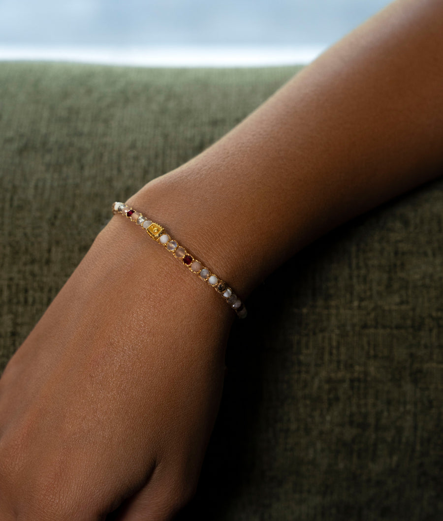 Faithful Companions  Bracelet | Gold