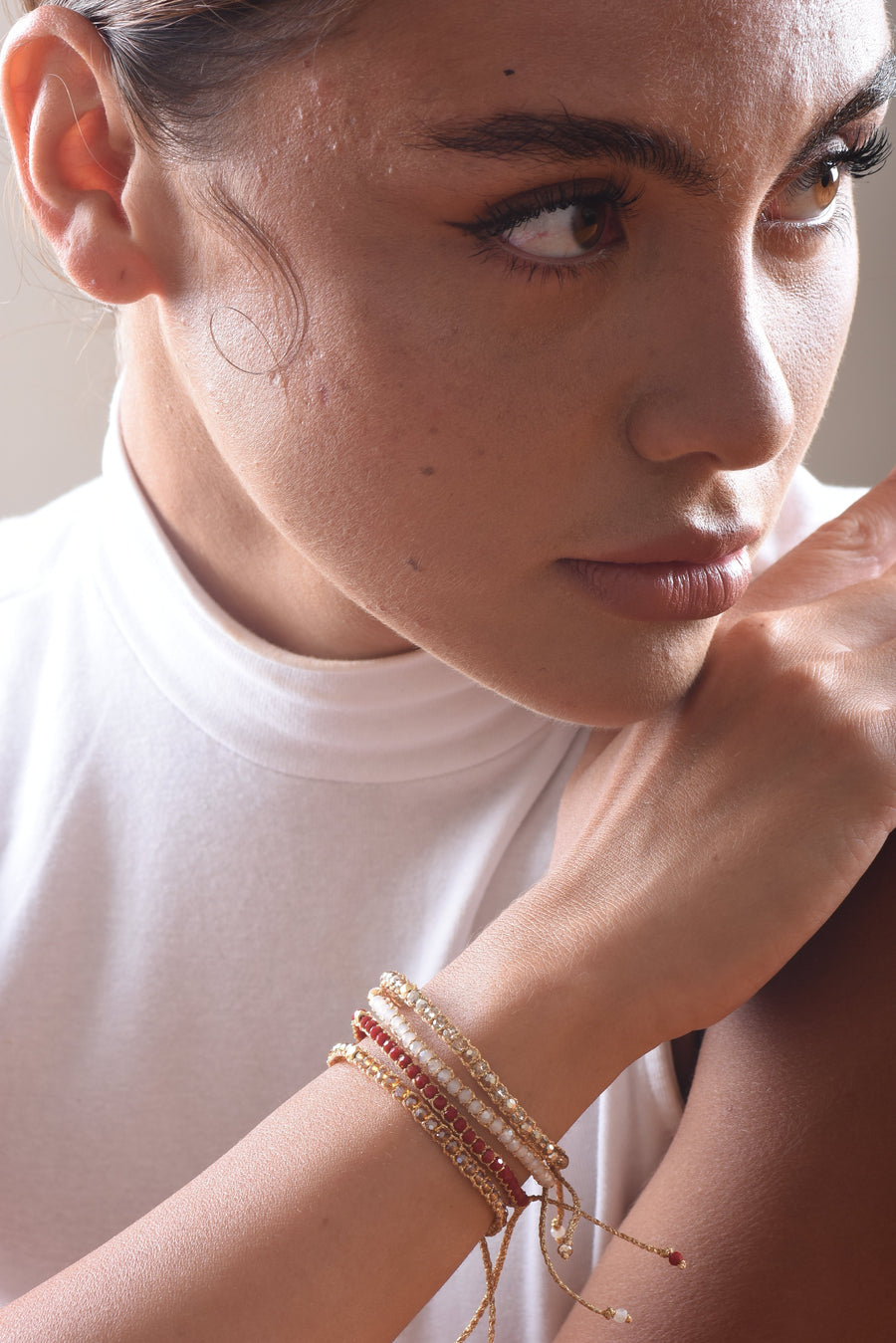 Crystal Rainbow Shell Bracelet | Gold